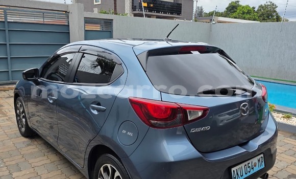 Buy Used Mazda Demio Blue Car in Maputo in Maputo Buy Used Mazda Demio Blue Car in Maputo in Maputo