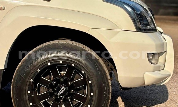 Comprar Usado Toyota Land Cruiser Prado Branco Carro em Maputo em Maputo Comprar Usado Toyota Land Cruiser Prado Branco Carro em Maputo em Maputo