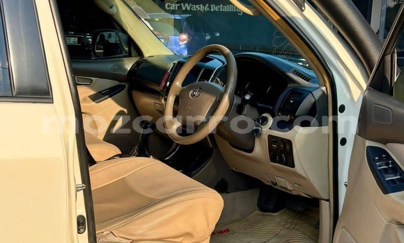 Comprar Usado Toyota Land Cruiser Prado Branco Carro em Maputo em Maputo Comprar Usado Toyota Land Cruiser Prado Branco Carro em Maputo em Maputo