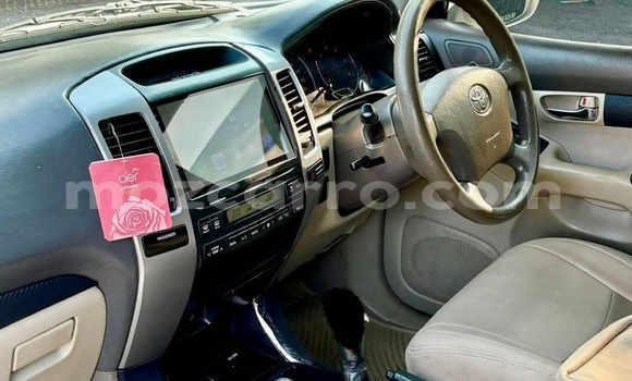 Comprar Usado Toyota Land Cruiser Prado Branco Carro em Maputo em Maputo Comprar Usado Toyota Land Cruiser Prado Branco Carro em Maputo em Maputo