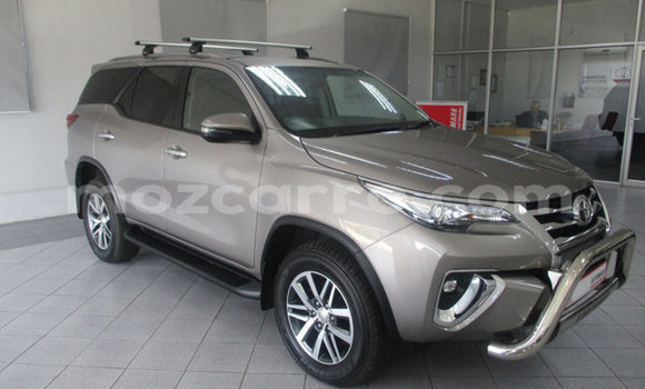Buy Used Toyota Fortuner Silver Car in Maputo in Maputo Buy Used Toyota Fortuner Silver Car in Maputo in Maputo