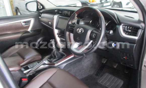 Buy Used Toyota Fortuner Silver Car in Maputo in Maputo Buy Used Toyota Fortuner Silver Car in Maputo in Maputo