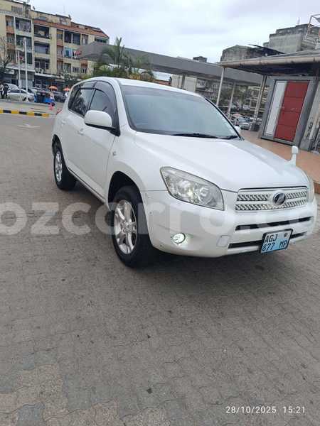 Big with watermark toyota rav4 manica manica 40073
