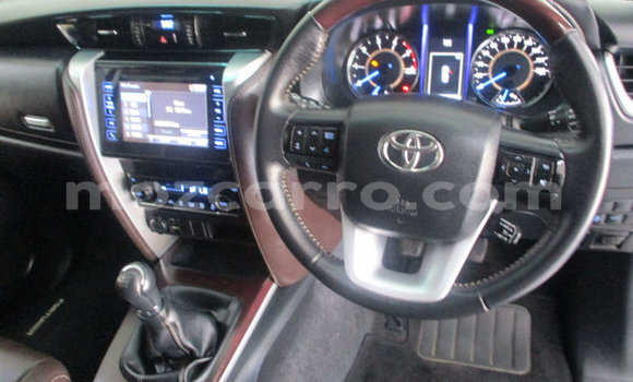 Buy Used Toyota Fortuner Silver Car in Maputo in Maputo Buy Used Toyota Fortuner Silver Car in Maputo in Maputo