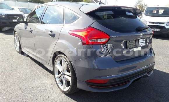 Comprar Usado Ford Focus ST De outros Carro em Maputo em Maputo Comprar Usado Ford Focus ST De outros Carro em Maputo em Maputo