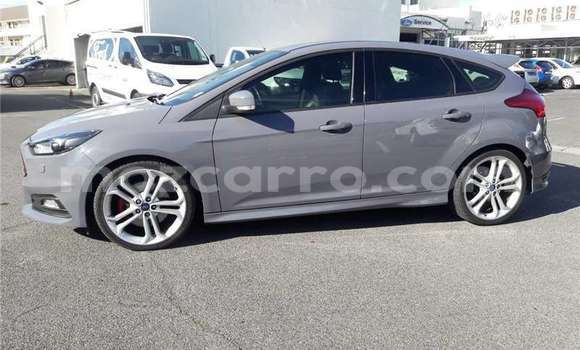 Comprar Usado Ford Focus ST De outros Carro em Maputo em Maputo Comprar Usado Ford Focus ST De outros Carro em Maputo em Maputo