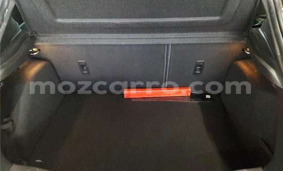 Comprar Usado Ford Focus ST De outros Carro em Maputo em Maputo Comprar Usado Ford Focus ST De outros Carro em Maputo em Maputo