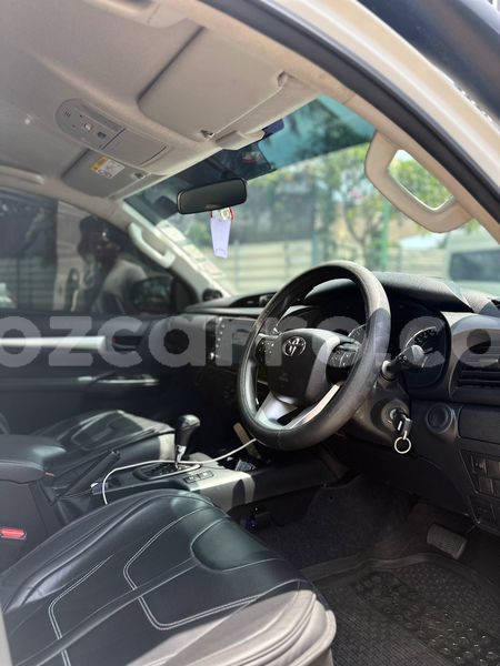 Big with watermark toyota hilux maputo maputo 40090