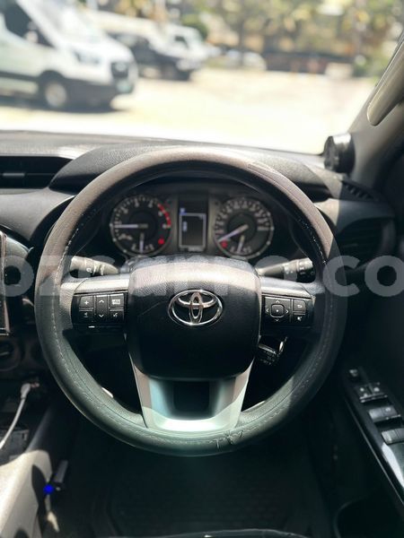 Big with watermark toyota hilux maputo maputo 40090