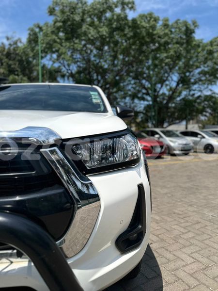 Big with watermark toyota hilux maputo maputo 40090