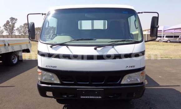 Tenga Tsaru Toyota Dyna Chena Rori in Maputo in Maputo Tenga Tsaru Toyota Dyna Chena Rori in Maputo in Maputo