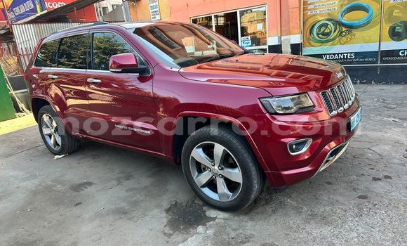 Nunua Ilio tumika Jeep Grand Cherokee Nyekundu Gari ndani ya Maputo nchini Maputo