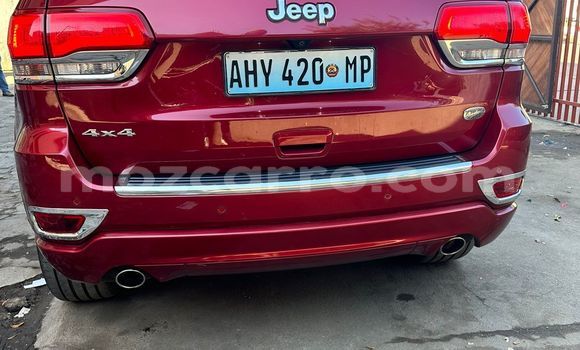 Nunua Ilio tumika Jeep Grand Cherokee Nyekundu Gari ndani ya Maputo nchini Maputo Nunua Ilio tumika Jeep Grand Cherokee Nyekundu Gari ndani ya Maputo nchini Maputo