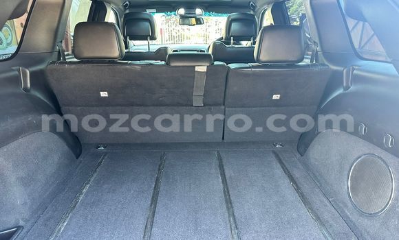 Nunua Ilio tumika Jeep Grand Cherokee Nyekundu Gari ndani ya Maputo nchini Maputo Nunua Ilio tumika Jeep Grand Cherokee Nyekundu Gari ndani ya Maputo nchini Maputo
