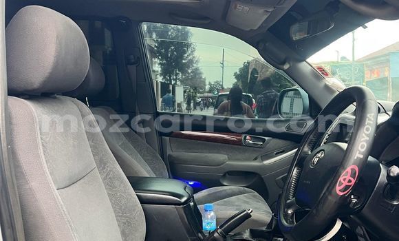 Nunua Ilio tumika Toyota Land Cruiser Prado Nyingine Gari ndani ya Maputo nchini Maputo Nunua Ilio tumika Toyota Land Cruiser Prado Nyingine Gari ndani ya Maputo nchini Maputo
