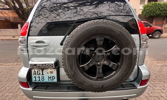Nunua Ilio tumika Toyota Land Cruiser Prado Nyingine Gari ndani ya Maputo nchini Maputo Nunua Ilio tumika Toyota Land Cruiser Prado Nyingine Gari ndani ya Maputo nchini Maputo