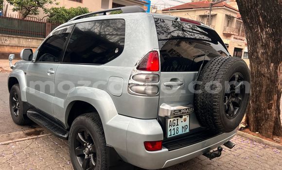 Nunua Ilio tumika Toyota Land Cruiser Prado Nyingine Gari ndani ya Maputo nchini Maputo Nunua Ilio tumika Toyota Land Cruiser Prado Nyingine Gari ndani ya Maputo nchini Maputo