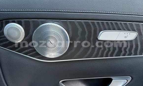 Nunua Mpya Mercedes-Benz GLC 250D Nyeupe Gari ndani ya Maputo nchini Maputo Nunua Mpya Mercedes-Benz GLC 250D Nyeupe Gari ndani ya Maputo nchini Maputo