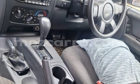 Nunua Ilio tumika Jeep Cherokee Other Gari ndani ya Maputo nchini Maputo Nunua Ilio tumika Jeep Cherokee Other Gari ndani ya Maputo nchini Maputo