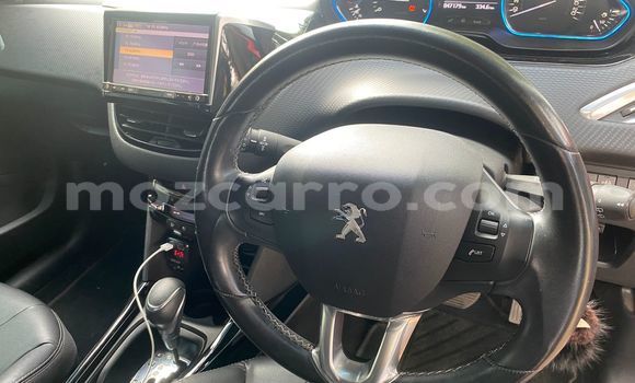 Nunua Ilio tumika Peugeot 2008 Nyekundu Gari ndani ya Maputo nchini Maputo Nunua Ilio tumika Peugeot 2008 Nyekundu Gari ndani ya Maputo nchini Maputo