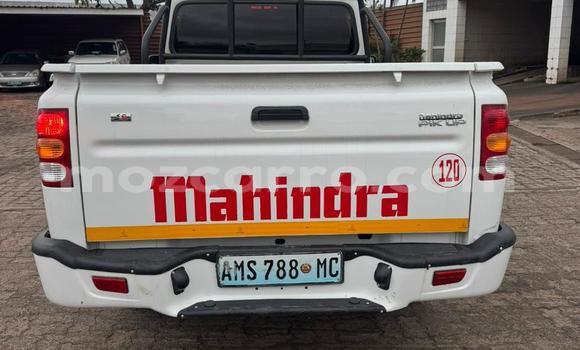 Nunua Ilio tumika Mahindra CL Nyeupe Gari ndani ya Maputo nchini Maputo Nunua Ilio tumika Mahindra CL Nyeupe Gari ndani ya Maputo nchini Maputo