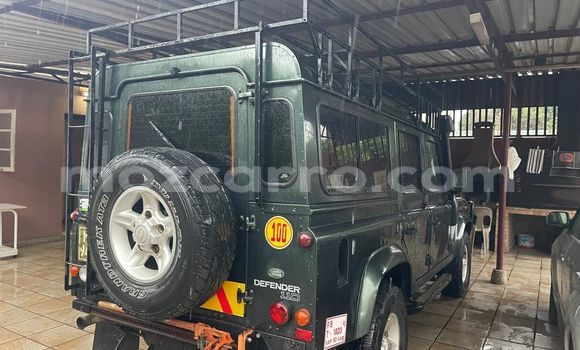 Nunua Ilio tumika Land Rover Defender Other Gari ndani ya Maputo nchini Maputo Nunua Ilio tumika Land Rover Defender Other Gari ndani ya Maputo nchini Maputo