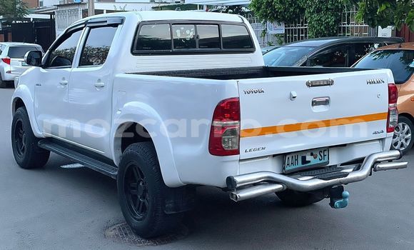 Tenga Tsaru Toyota Hilux Chena Mota in Maputo in Maputo Tenga Tsaru Toyota Hilux Chena Mota in Maputo in Maputo
