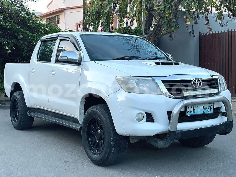 Big with watermark toyota hilux maputo maputo 40110