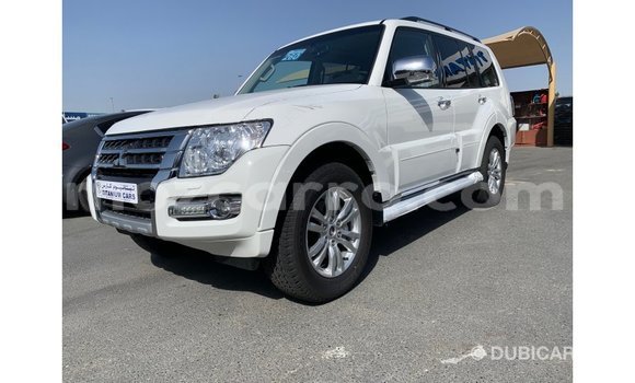 Buy Import Mitsubishi Pajero White Car in Import - Dubai in Cabo Delgado Buy Import Mitsubishi Pajero White Car in Import - Dubai in Cabo Delgado