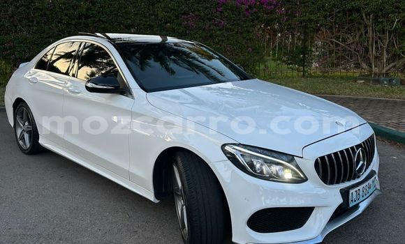 Nunua Ilio tumika Mercedes‒Benz M-Class Nyeupe Gari ndani ya Maputo nchini Maputo Nunua Ilio tumika Mercedes‒Benz M-Class Nyeupe Gari ndani ya Maputo nchini Maputo