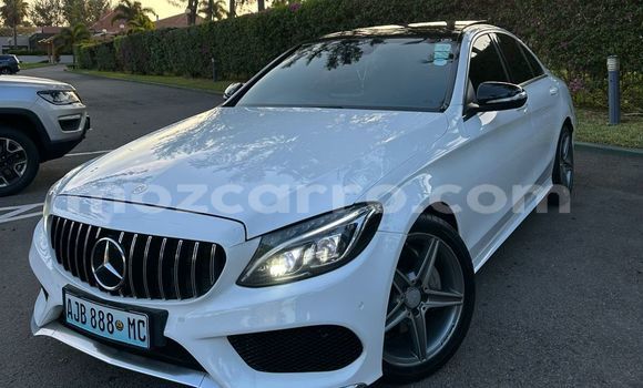 Nunua Ilio tumika Mercedes‒Benz M-Class Nyeupe Gari ndani ya Maputo nchini Maputo Nunua Ilio tumika Mercedes‒Benz M-Class Nyeupe Gari ndani ya Maputo nchini Maputo