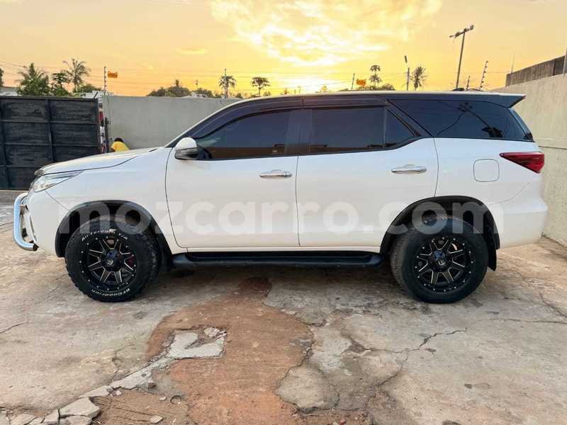 Big with watermark toyota fortuner maputo maputo 40124