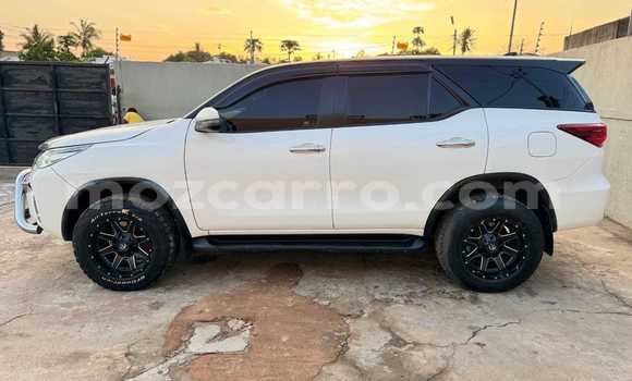 Tenga Tsaru Toyota Fortuner Chena Mota in Maputo in Maputo Tenga Tsaru Toyota Fortuner Chena Mota in Maputo in Maputo