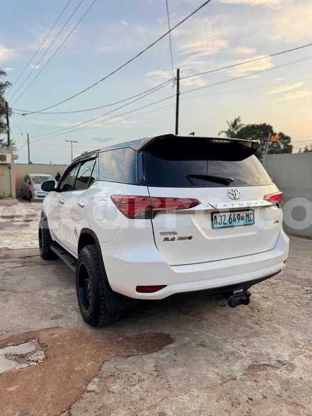Big with watermark toyota fortuner maputo maputo 40124
