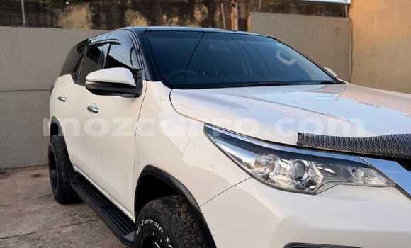 Tenga Tsaru Toyota Fortuner Chena Mota in Maputo in Maputo Tenga Tsaru Toyota Fortuner Chena Mota in Maputo in Maputo
