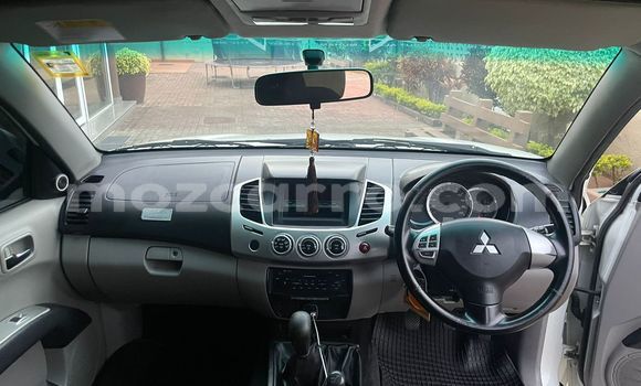 Tenga Tsaru Mitsubishi L200 Chena Mota in Maputo in Maputo Tenga Tsaru Mitsubishi L200 Chena Mota in Maputo in Maputo