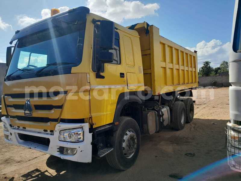 Big with watermark citroen jumper maputo maputo 40131