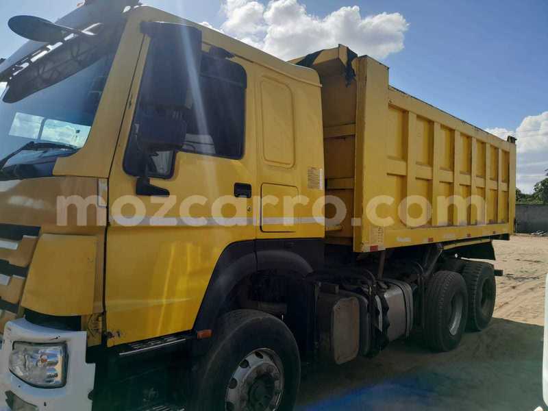Big with watermark citroen jumper maputo maputo 40131