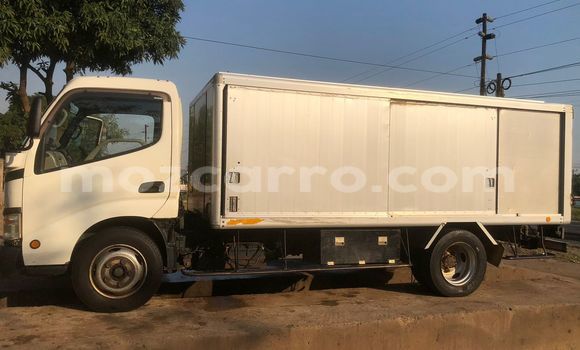Comprar Usado Toyota Dyna Other Carro em Maputo em Maputo Comprar Usado Toyota Dyna Other Carro em Maputo em Maputo