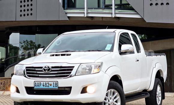 Tenga Tsaru Toyota Hilux Chena Mota in Maputo in Maputo Tenga Tsaru Toyota Hilux Chena Mota in Maputo in Maputo