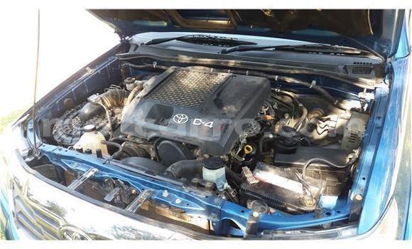 Comprar Usado Toyota Hilux Azul Carro em Maputo em Maputo Comprar Usado Toyota Hilux Azul Carro em Maputo em Maputo