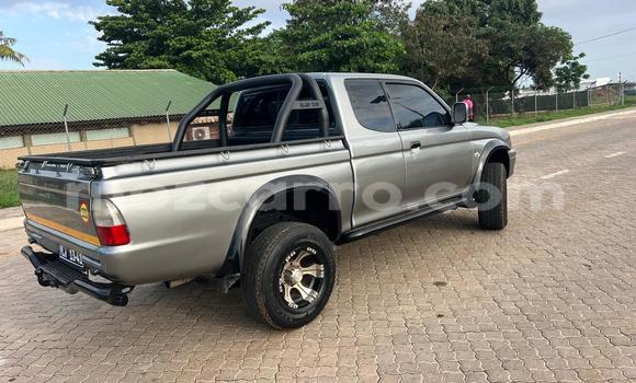 Tenga Tsaru Mitsubishi Colt Other Mota in Maputo in Maputo Tenga Tsaru Mitsubishi Colt Other Mota in Maputo in Maputo