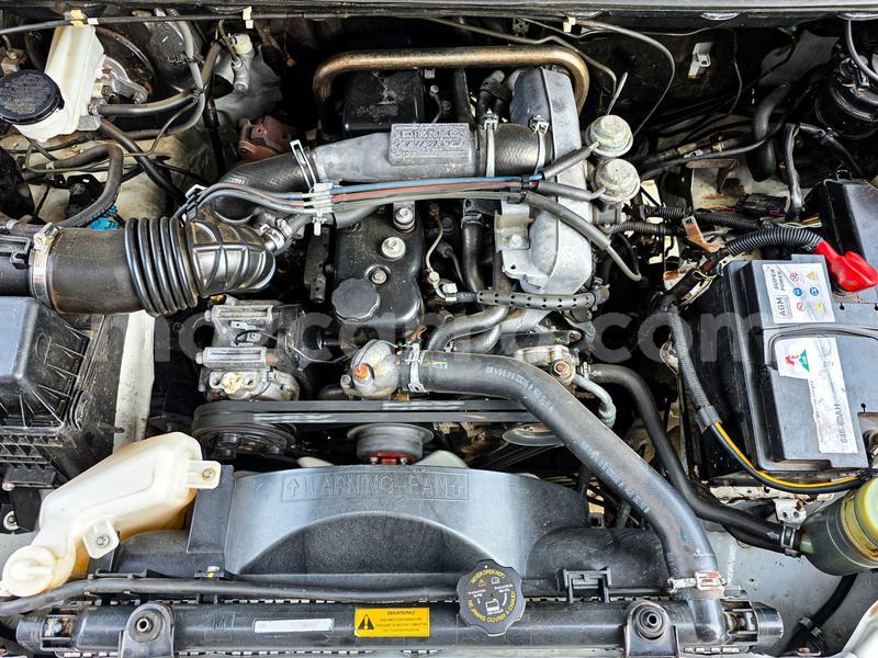 Big with watermark isuzu d max maputo maputo 40144