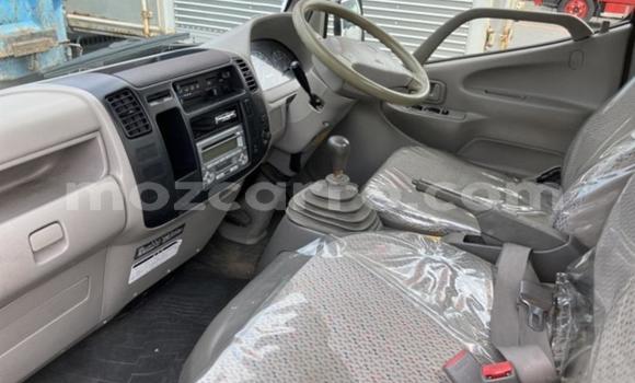 Comprar Usado Toyota Dyna Branco Caminhão em Maputo em Maputo Comprar Usado Toyota Dyna Branco Caminhão em Maputo em Maputo