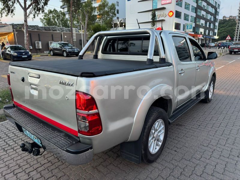Big with watermark toyota hilux maputo maputo 40155