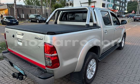 Tenga Tsaru Toyota Hilux Other Mota in Maputo in Maputo Tenga Tsaru Toyota Hilux Other Mota in Maputo in Maputo