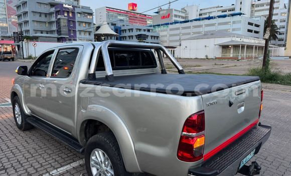Tenga Tsaru Toyota Hilux Other Mota in Maputo in Maputo Tenga Tsaru Toyota Hilux Other Mota in Maputo in Maputo
