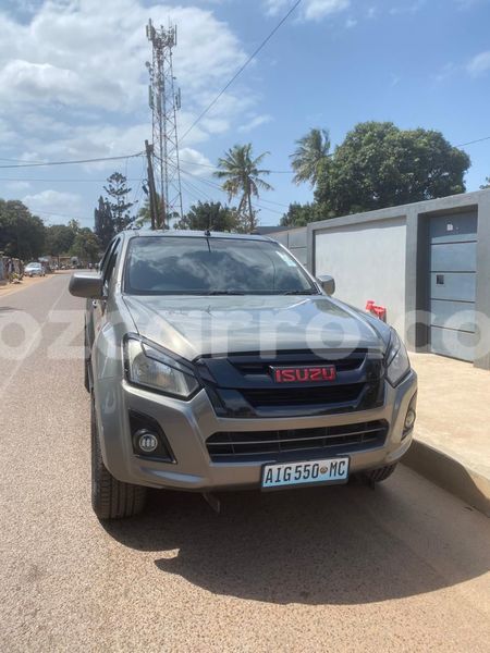 Big with watermark isuzu d max maputo maputo 40157