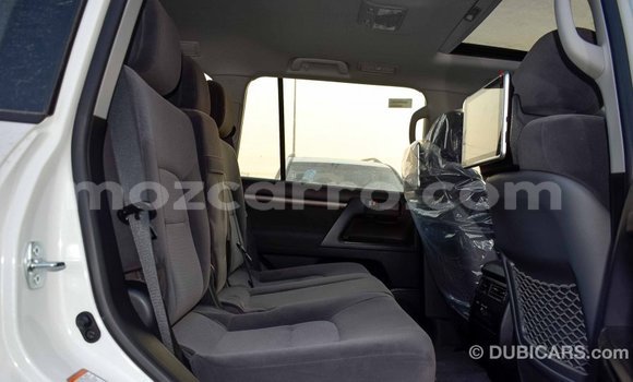 Comprar Importar Toyota Land Cruiser De outros Carro em Import - Dubai em Cabo Delgado Comprar Importar Toyota Land Cruiser De outros Carro em Import - Dubai em Cabo Delgado