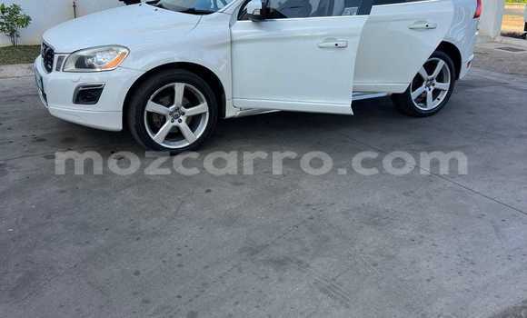 Tenga Tsaru Volvo XC60 Chena Mota in Maputo in Maputo Tenga Tsaru Volvo XC60 Chena Mota in Maputo in Maputo